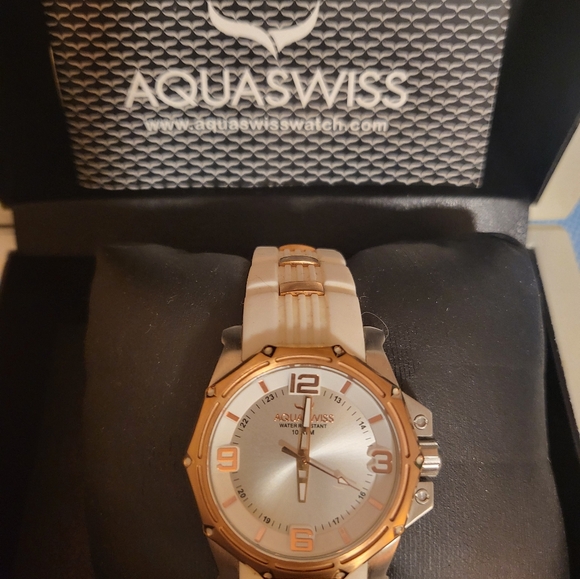 Aquswiss ladies white and copper watch - Picture 2 of 3
